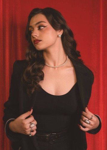 Полли, Г. Поронайск